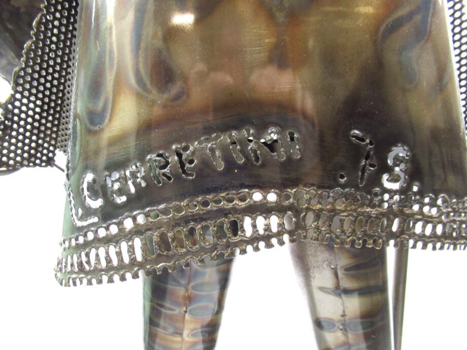 Life-size metal knight - L Cerretini, 1978 - Wunderkammer - Vergulde Kat