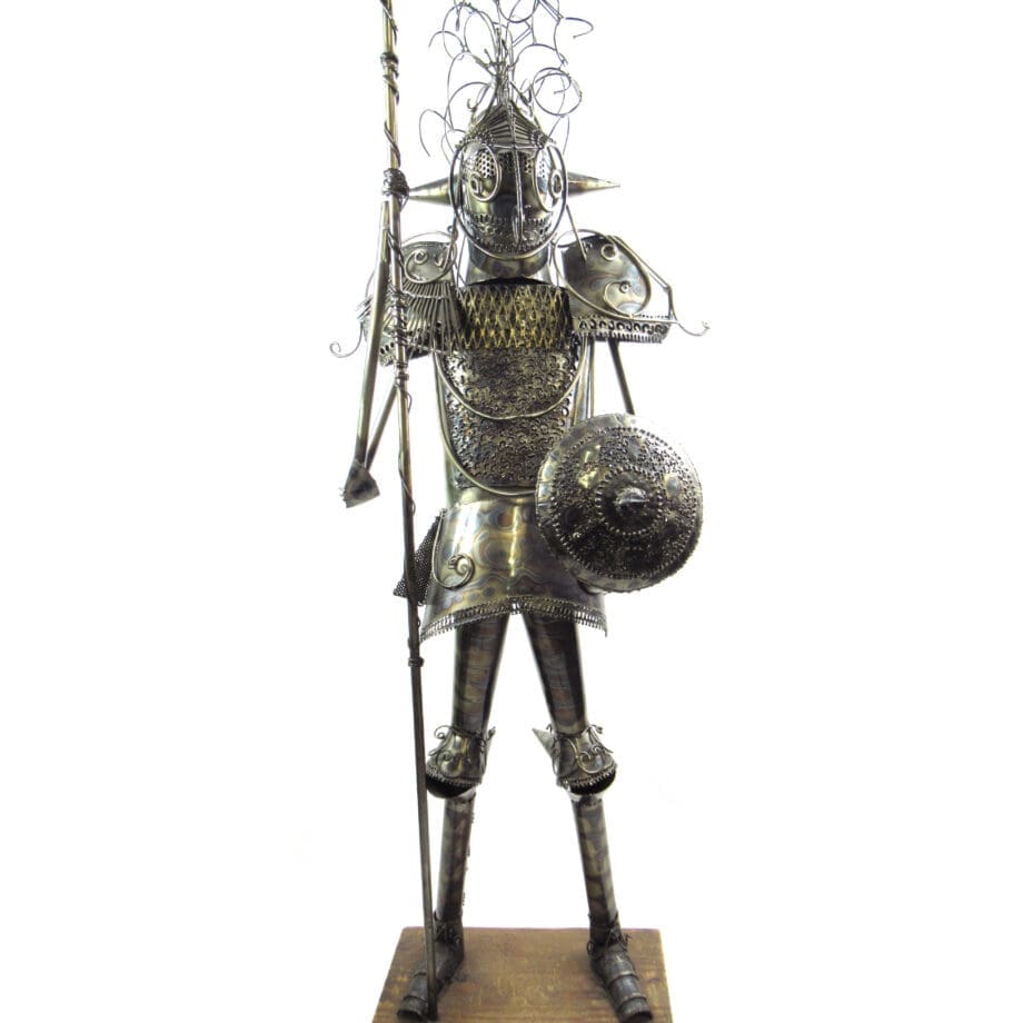 Life-size metal knight - L Cerretini, 1978 - Wunderkammer - Vergulde Kat