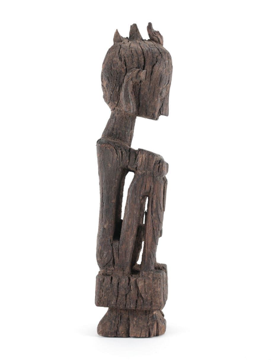 Ahnenfigur aus Leti oder Tanimbar – Molukken (Indonesien) – Sammlung Jac Hoogerbrugge – Vergulde Kat