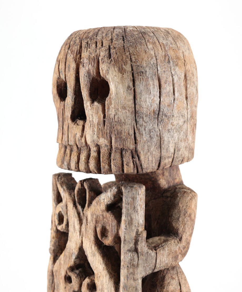 Large Korwar skull statue - Papua (Indonesia) - collection Jac Hoogerbrugge - Vergulde Kat