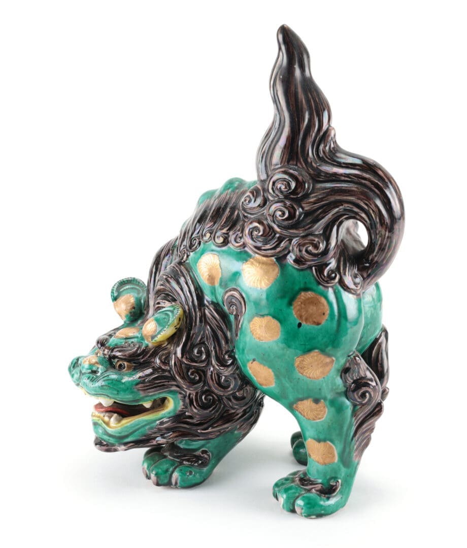 Paar Japanse Kutani foo dogs – 19e eeuw – groen en goud glazuur – Vergulde Kat