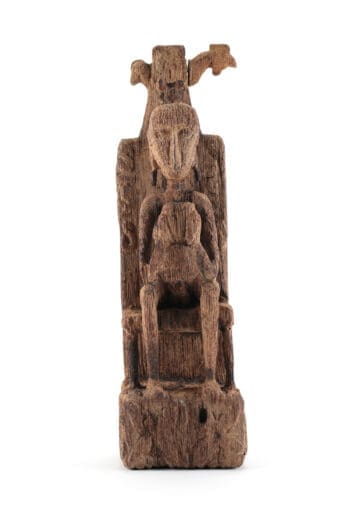 Seated ancestor statue Leti of Tanimbar - Moluccas - Jac Hoogerbrugge collection - detail photo