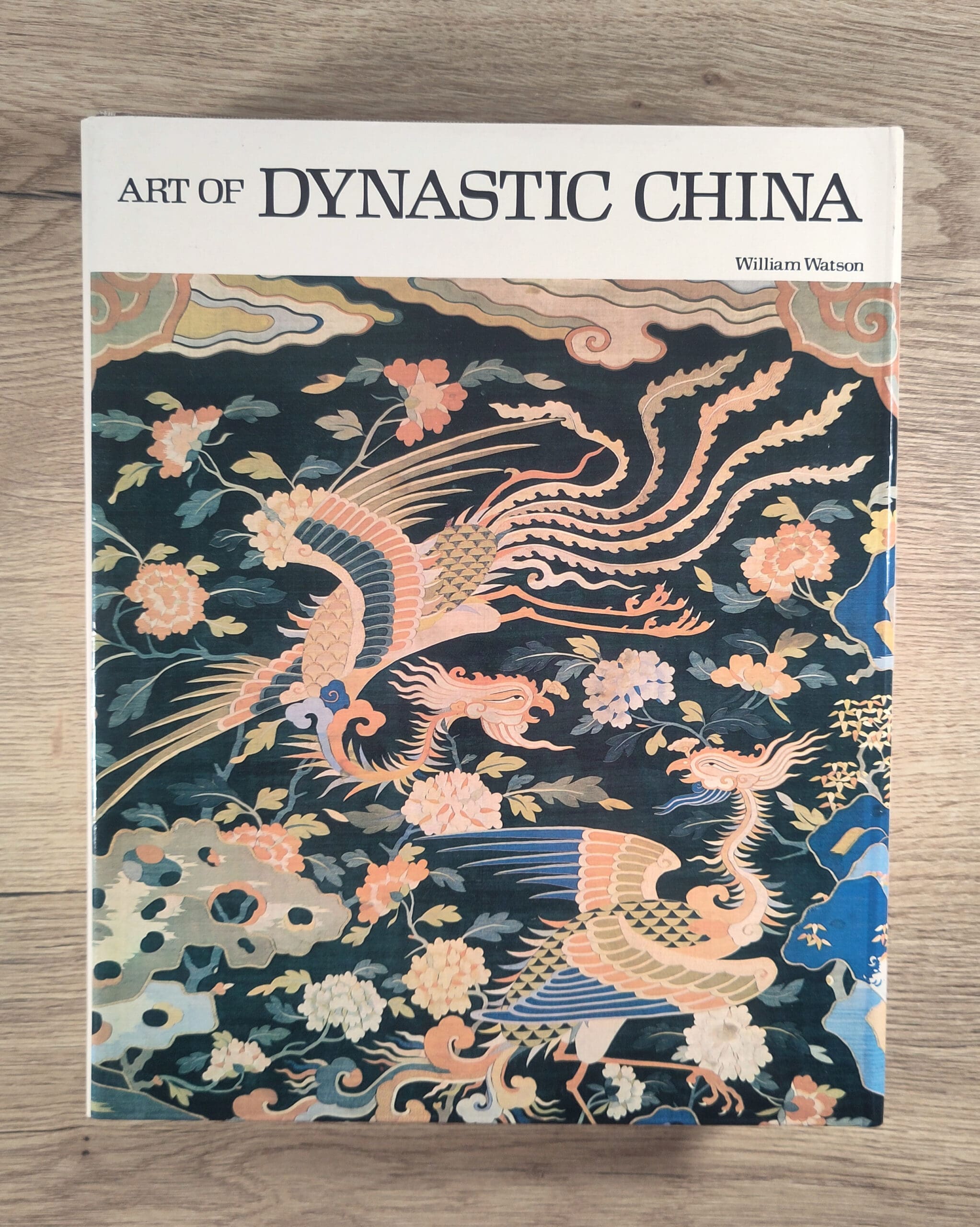 Art of Dynastic China - William Watson (1981) hardcover ISBN 9780810906273 - detail photo