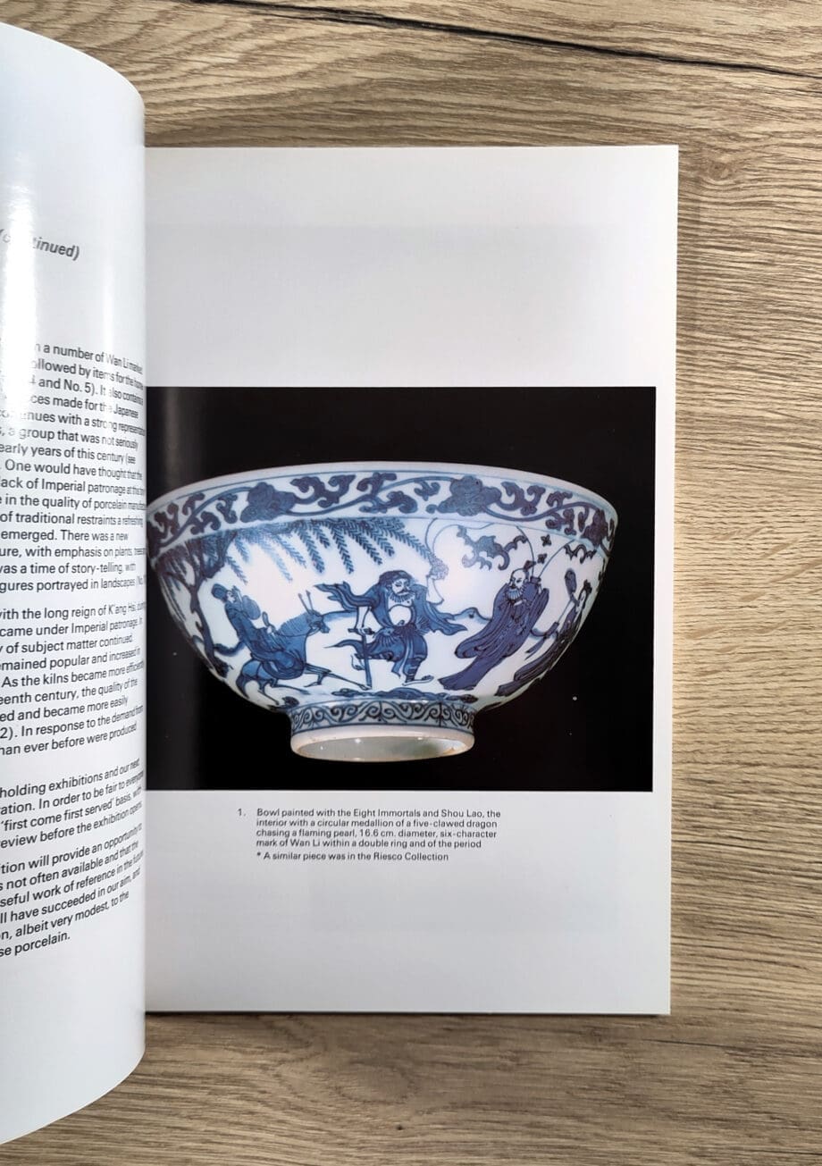 S. Marchant & Son - Chinese Blue and White Wan Li to K'ang Hsi (1980) - Vergulde Kat