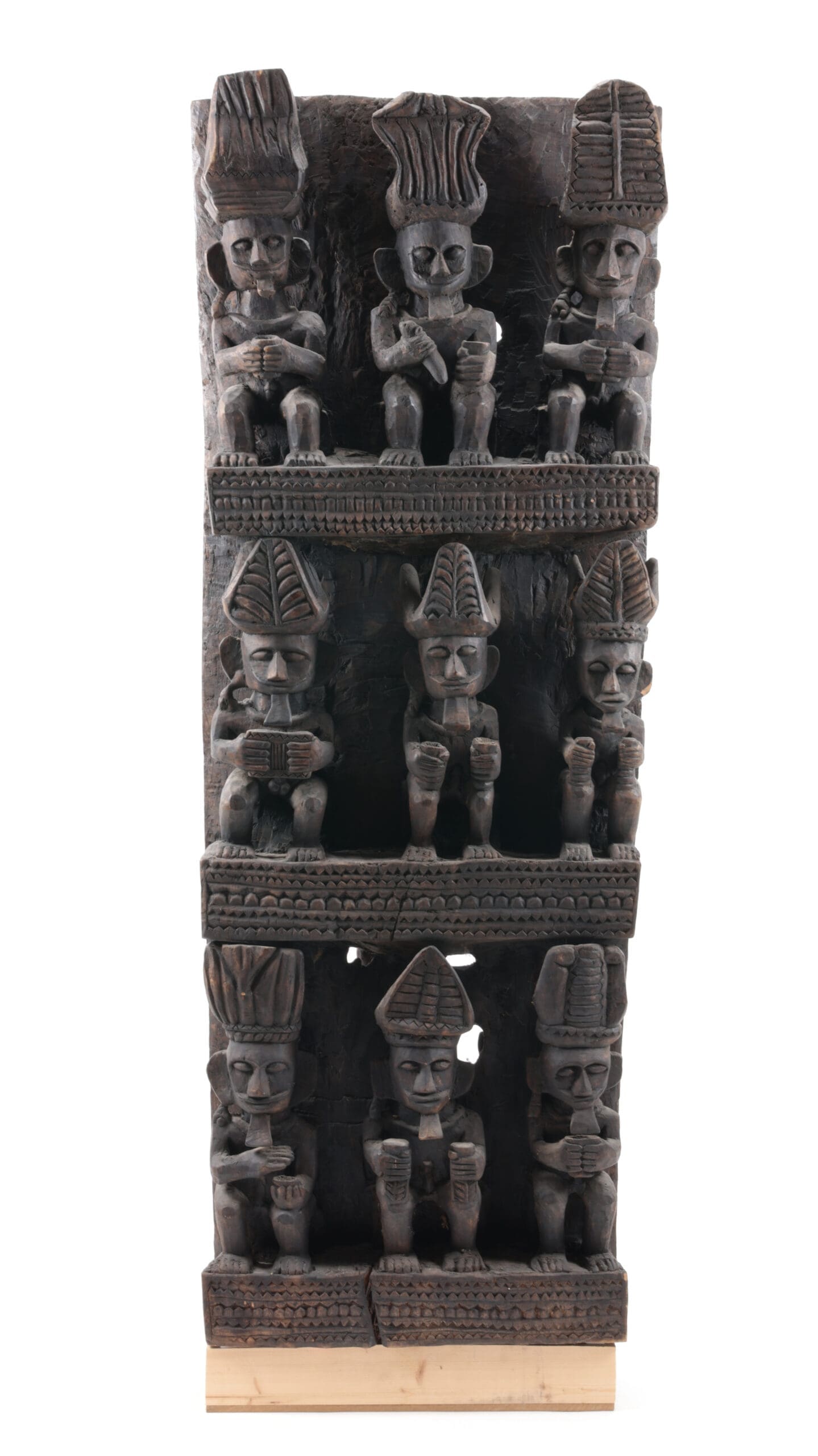 Monumental Nias panel with ancestor statues - Indonesia - detail photo