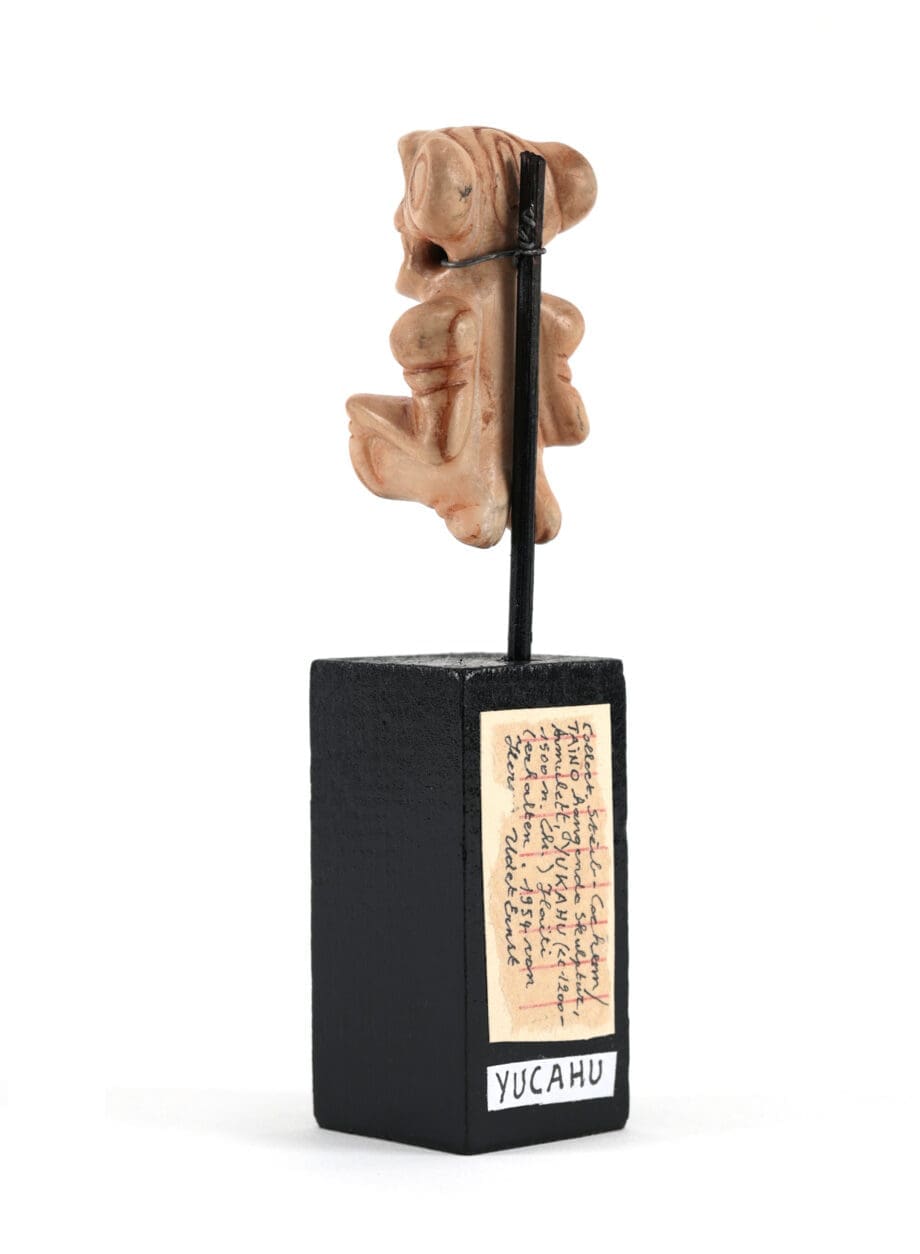 Taíno Yucahu amulet uit been – Caribisch gebied – collectie Steib – Vergulde Kat