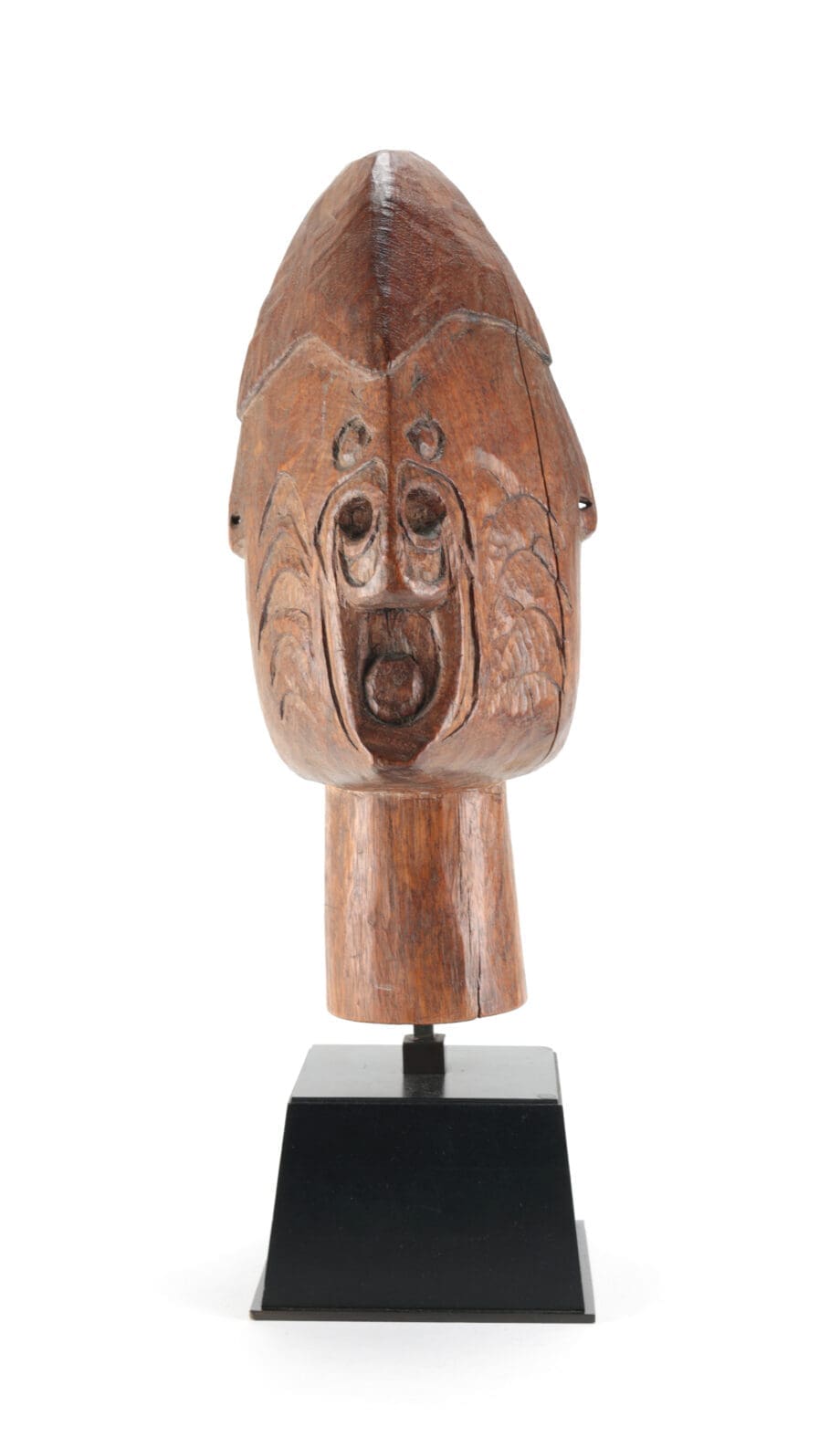 Monumental Asmat ancestor head, Sor River, Yaosokor, collected in 1957 – Vergulde Kat