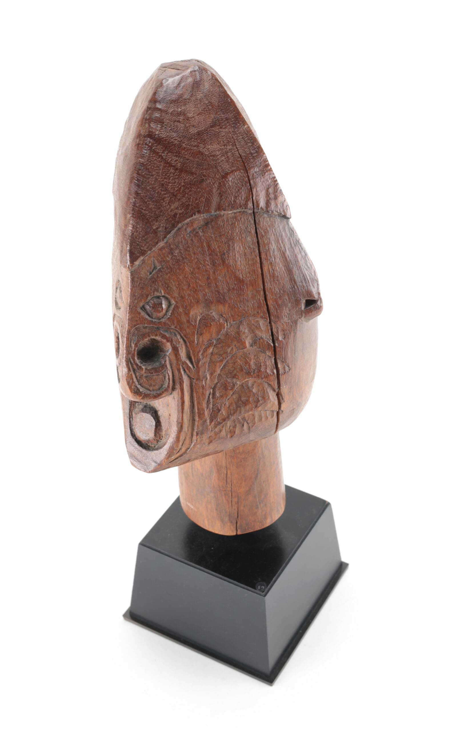 Monumental Asmat ancestor head, Sor River, Yaosokor, collected in 1957 – detail photograph