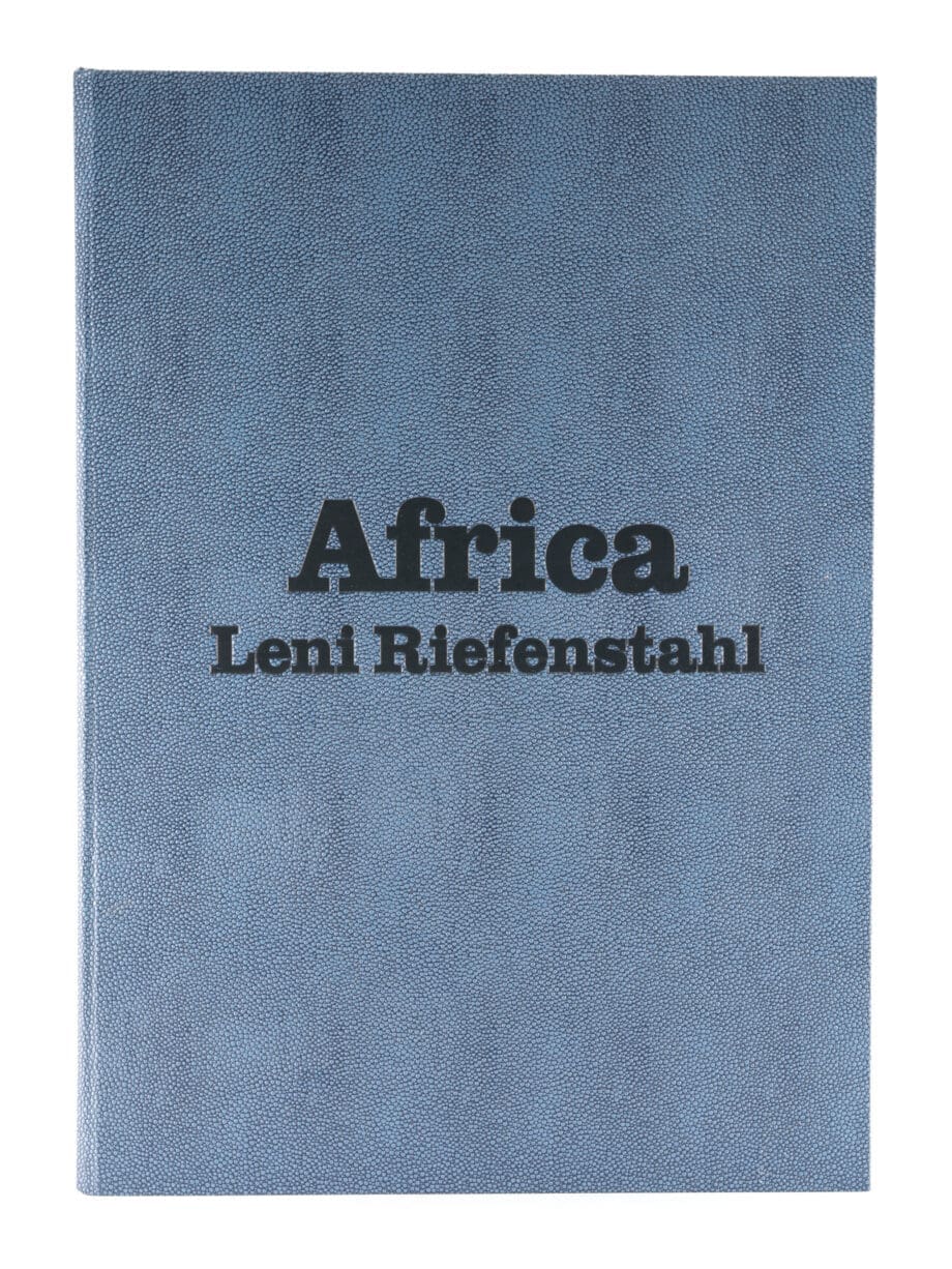 Leni Riefenstahl – Africa – Gesigneerde Collector’s Edition – ISBN 9783822816165 – Vergulde Kat