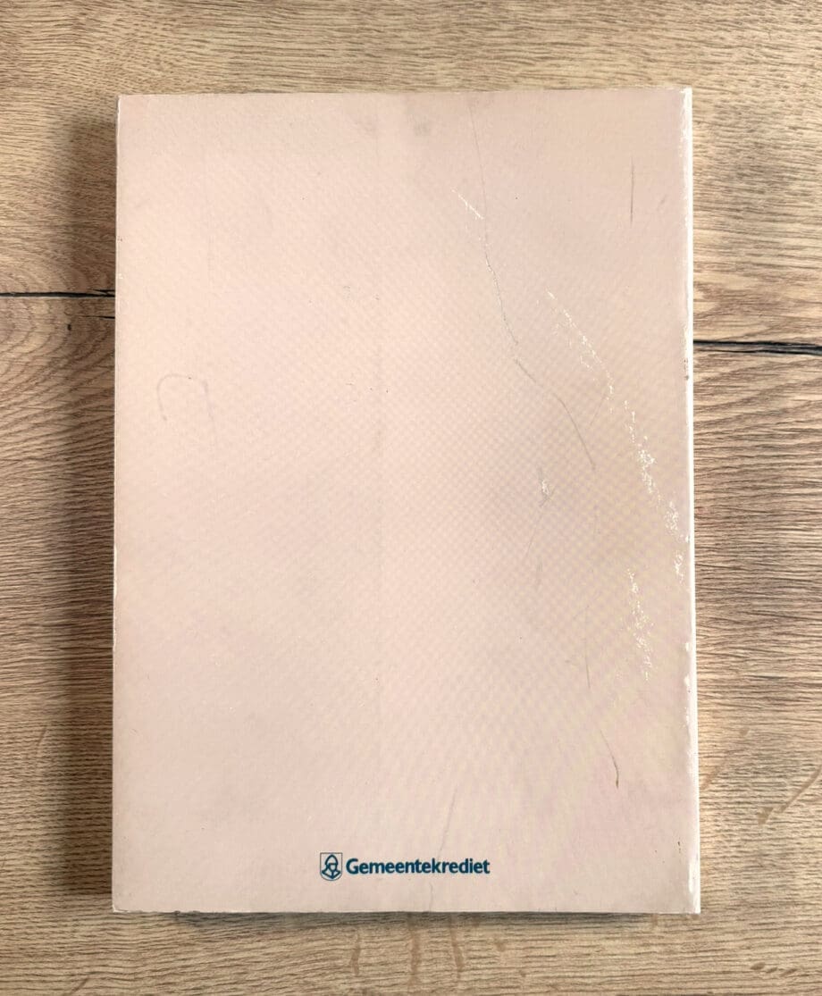 Di una bellezza letale – Armi dell’Africa centrale (ISBN 9789050661126) – Vergulde Kat